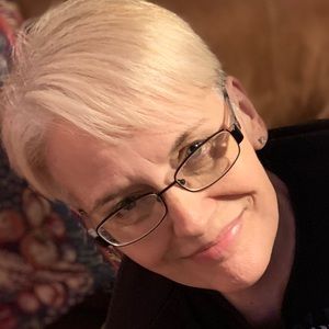 Meet your Posher, Diane